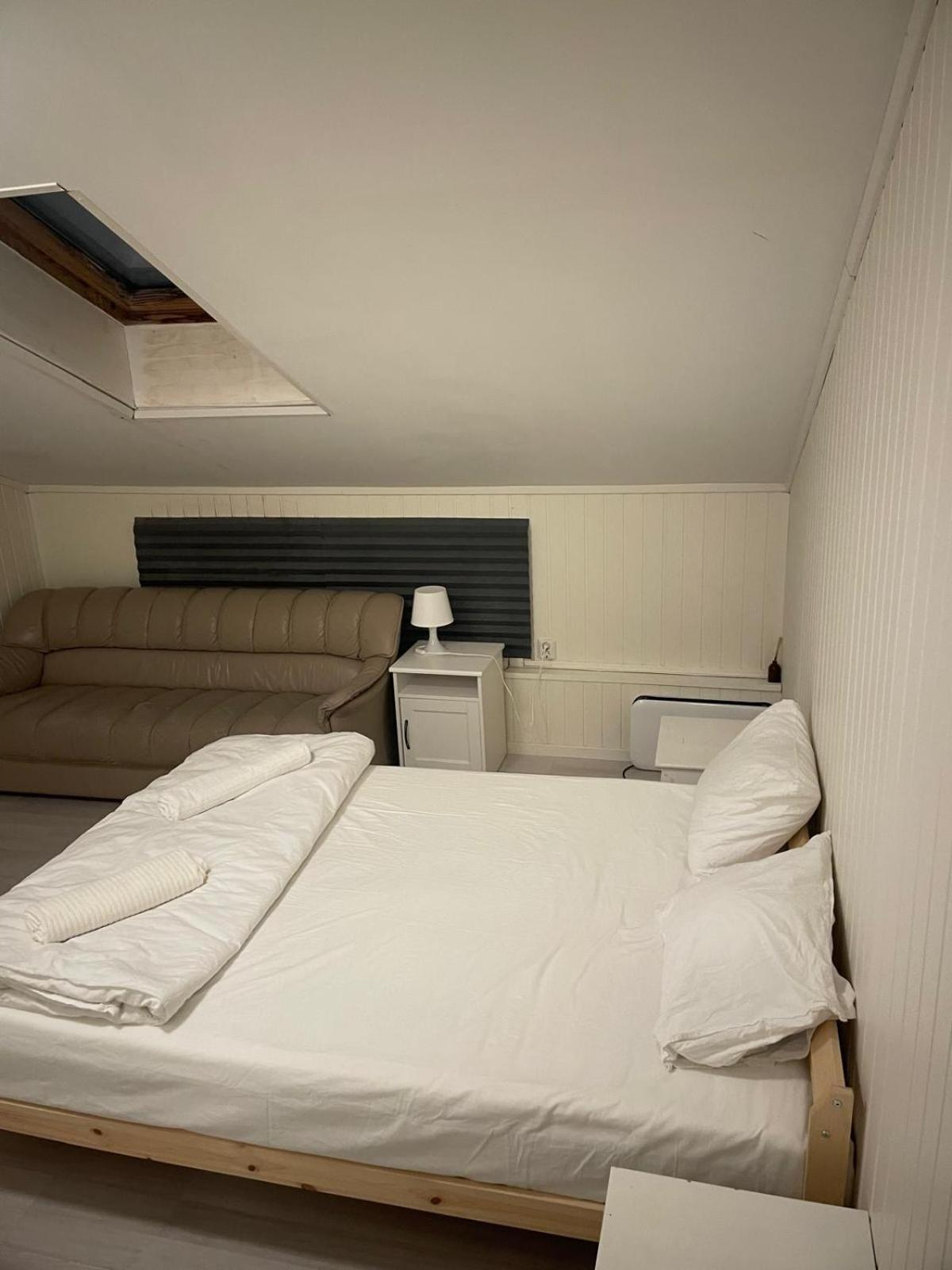 One Bedroom Apartment Kjeller Lillestrom -2Mins From Oslomet -Tc Bagian luar foto